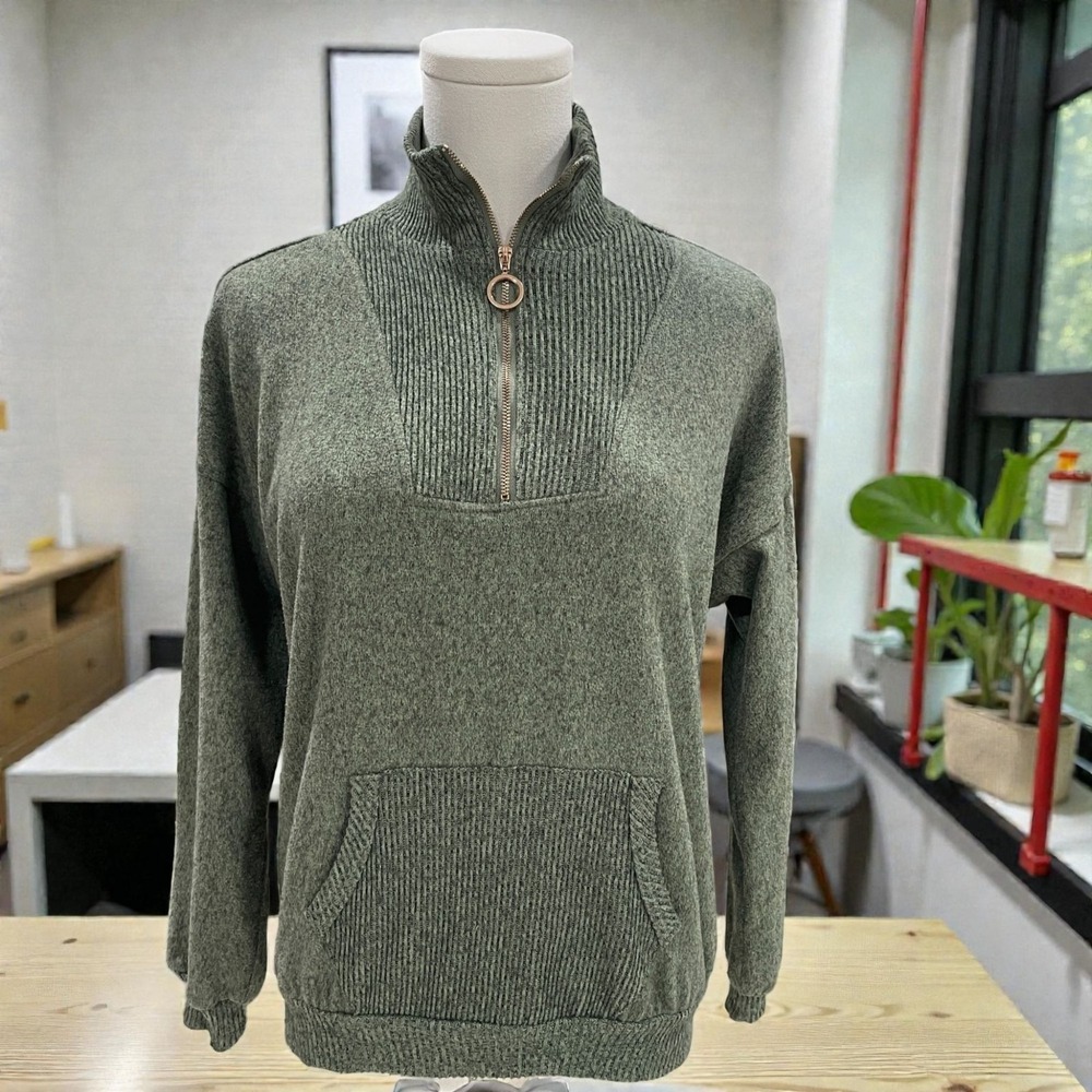 Cozy Olive Green Quarter Zip Pullover‎ Sweater Soft Knit Minimalist Loungecore
